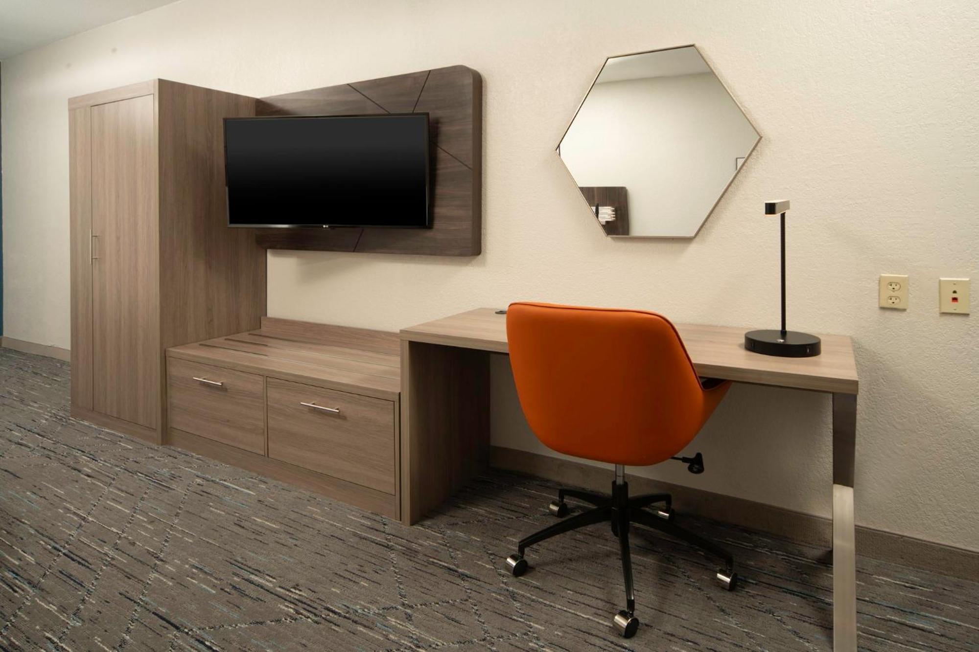 Holiday Inn Express Suites Little Rock West By Ihg Εξωτερικό φωτογραφία
