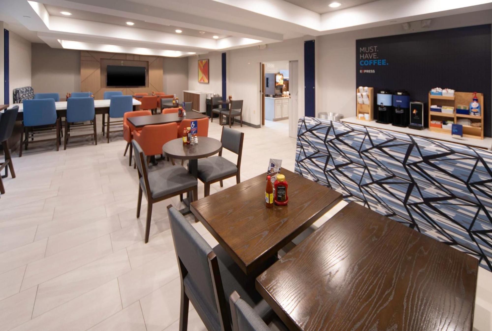 Holiday Inn Express Suites Little Rock West By Ihg Εξωτερικό φωτογραφία